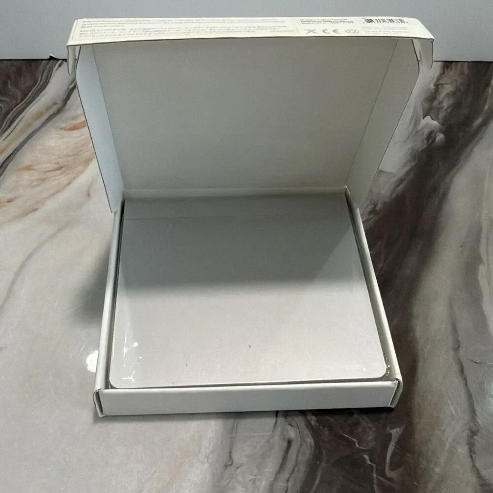 Genuine Apple Magic Trackpad 1st Gen Model A1339 Silver w/ Original Box & Manual